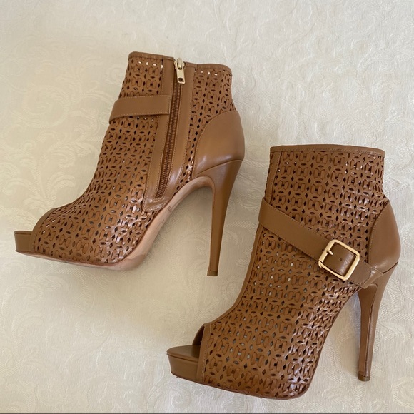 alegandra G side zip woven buckle ankle boots - Picture 5 of 10